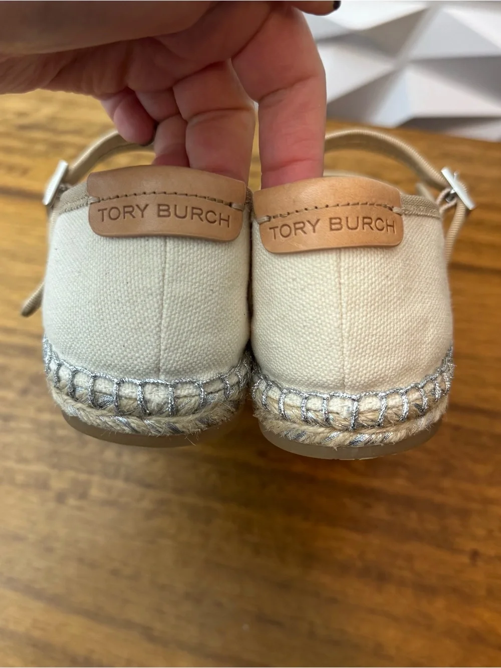 Tory Burch authentic tory